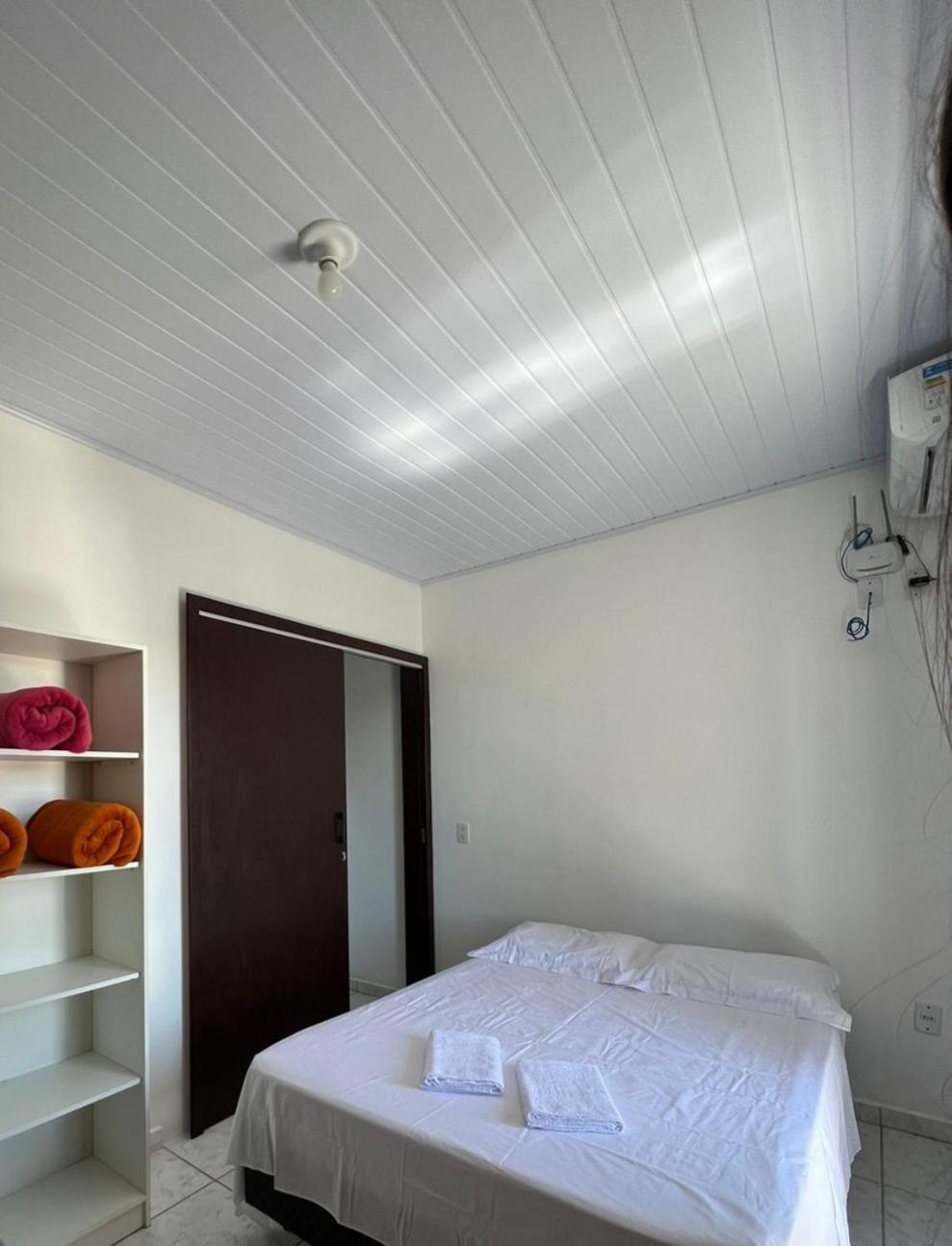 Quitinete Vo Ana Hotel Penha  Bilik gambar